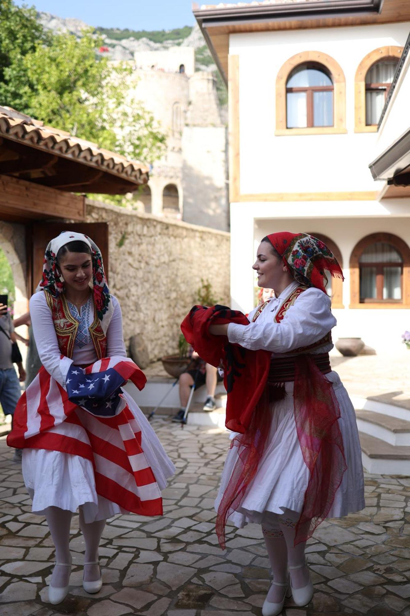 Kruja Albergo Diffuso , Inside Kruja Castle Exteriér fotografie